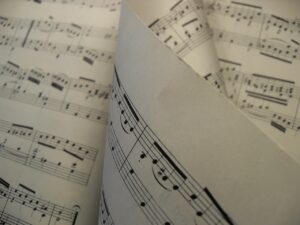 音楽療法士が勧める 5月の高齢者におすすめな歌 みかんの花咲く丘 柳川円オフィシャルブログ